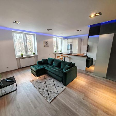 Nowoczesny Apartament III Al. Nmp Częstochowa Esterno foto