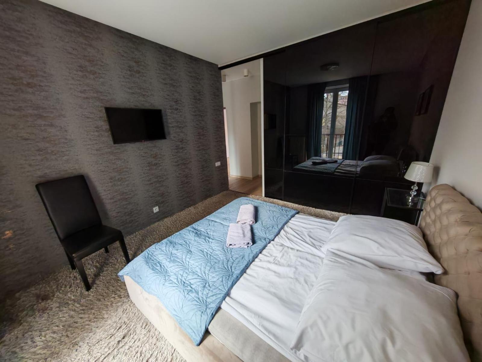 Nowoczesny Apartament III Al. Nmp Częstochowa Esterno foto