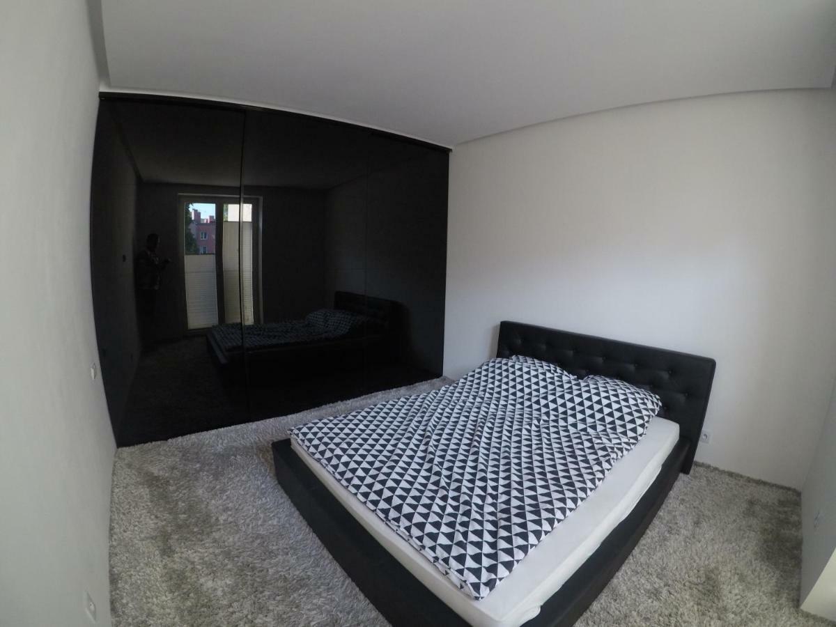 Nowoczesny Apartament III Al. Nmp Częstochowa Esterno foto