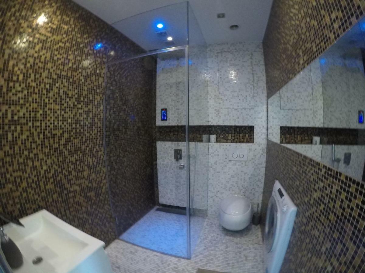 Nowoczesny Apartament III Al. Nmp Częstochowa Esterno foto