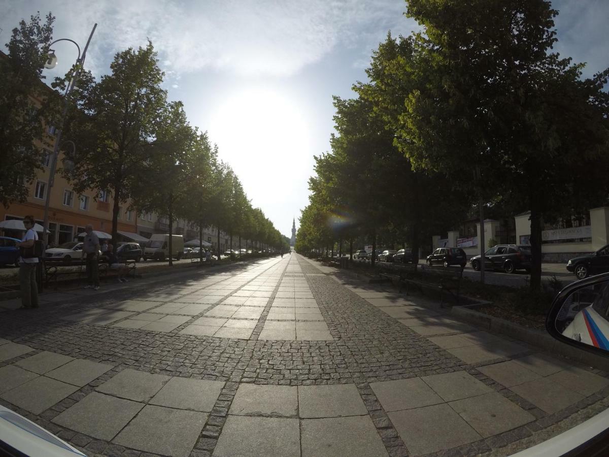 Nowoczesny Apartament III Al. Nmp Częstochowa Esterno foto